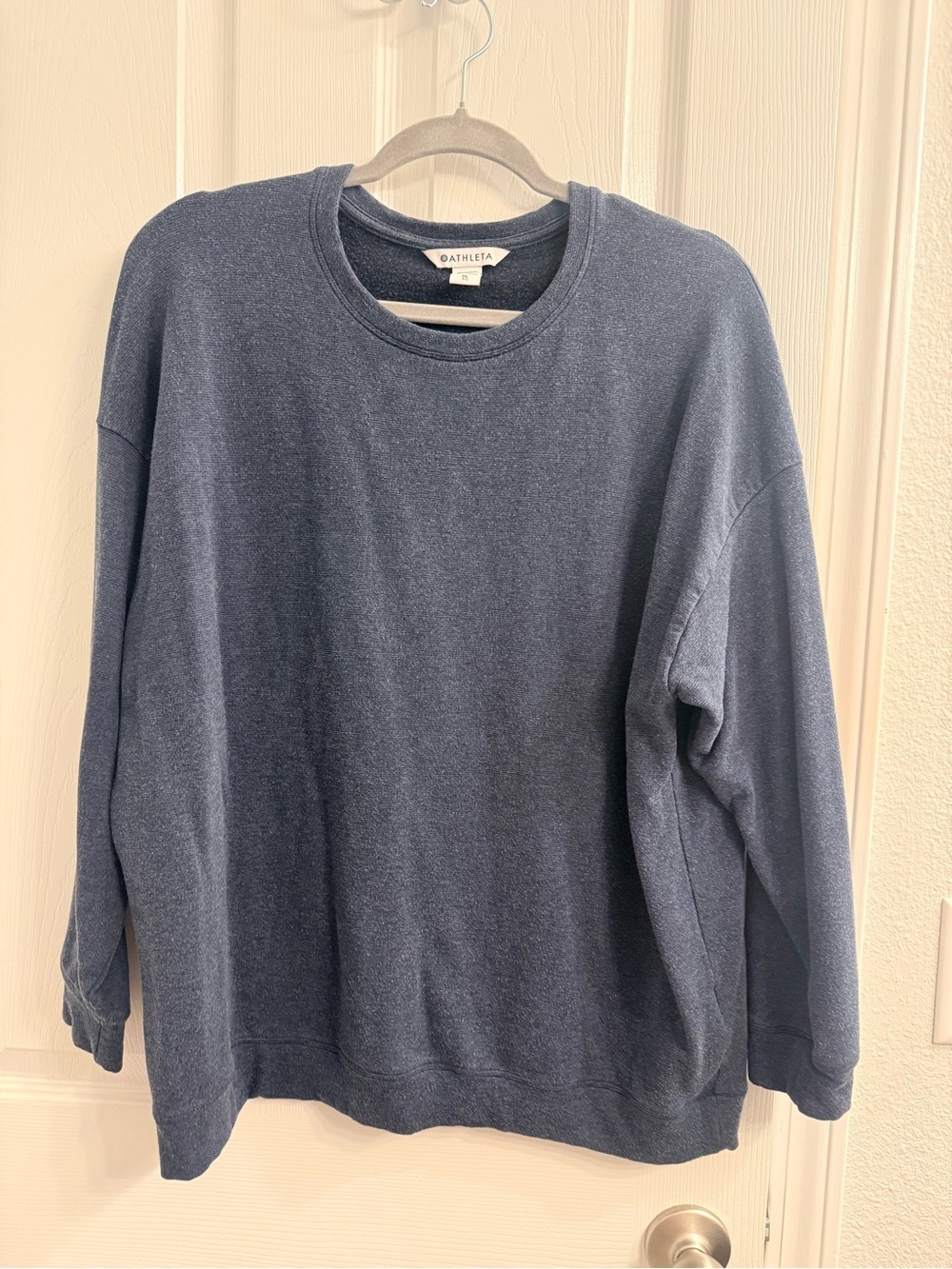 Athleta Crewneck Sweatshirt - Navy Blue